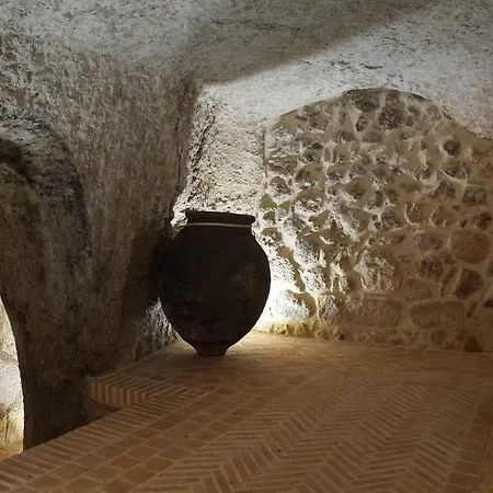 Casas De Valois